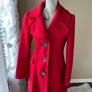 Tristan Thick Luxurious Red Winter Coat - size Medium